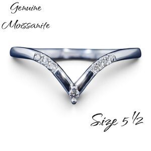 925 Sterling Silver V-shaped Chevron Moissanite Promise Ring Size 5.5